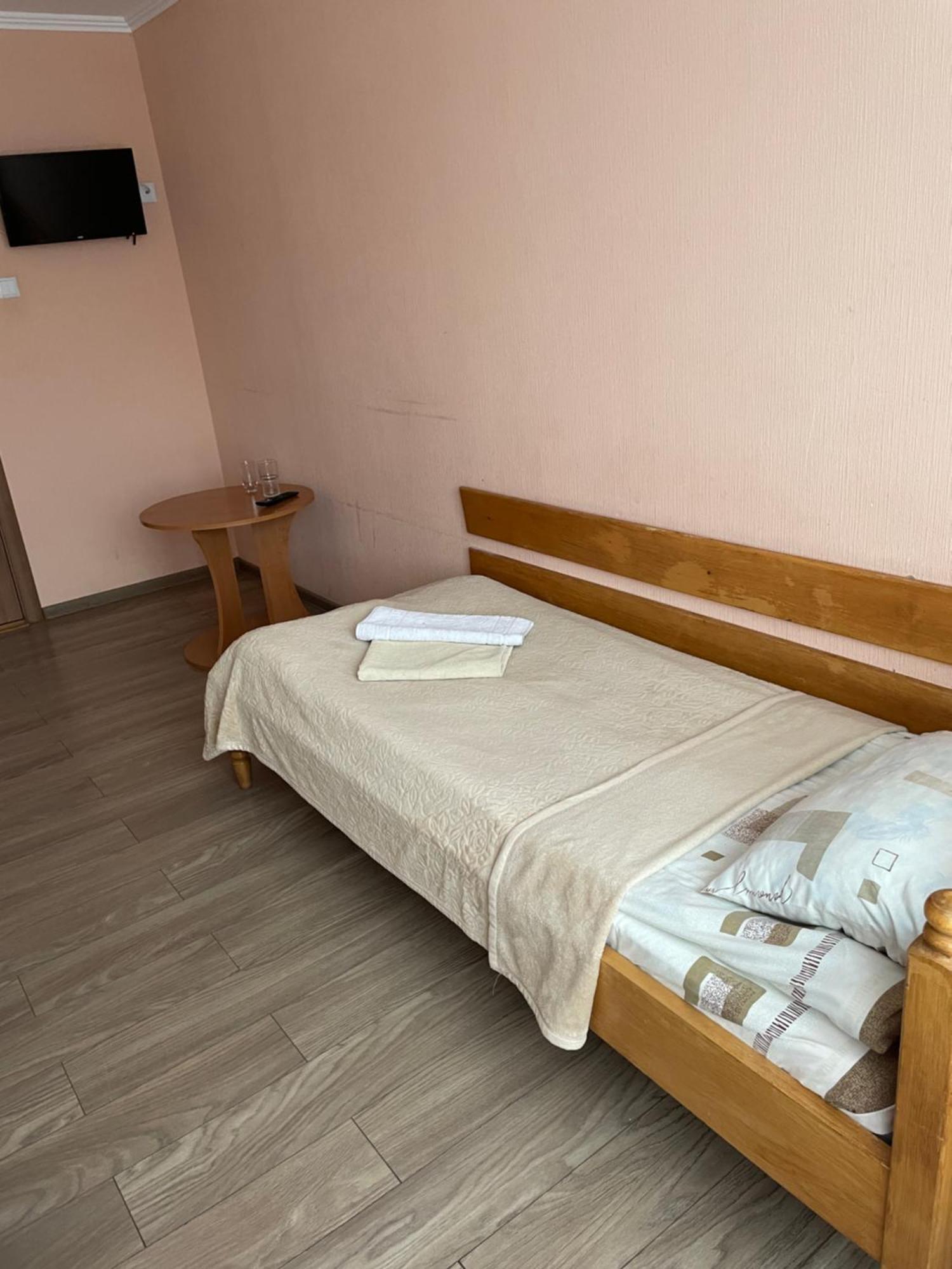 Готель "Дубно" Quarto foto